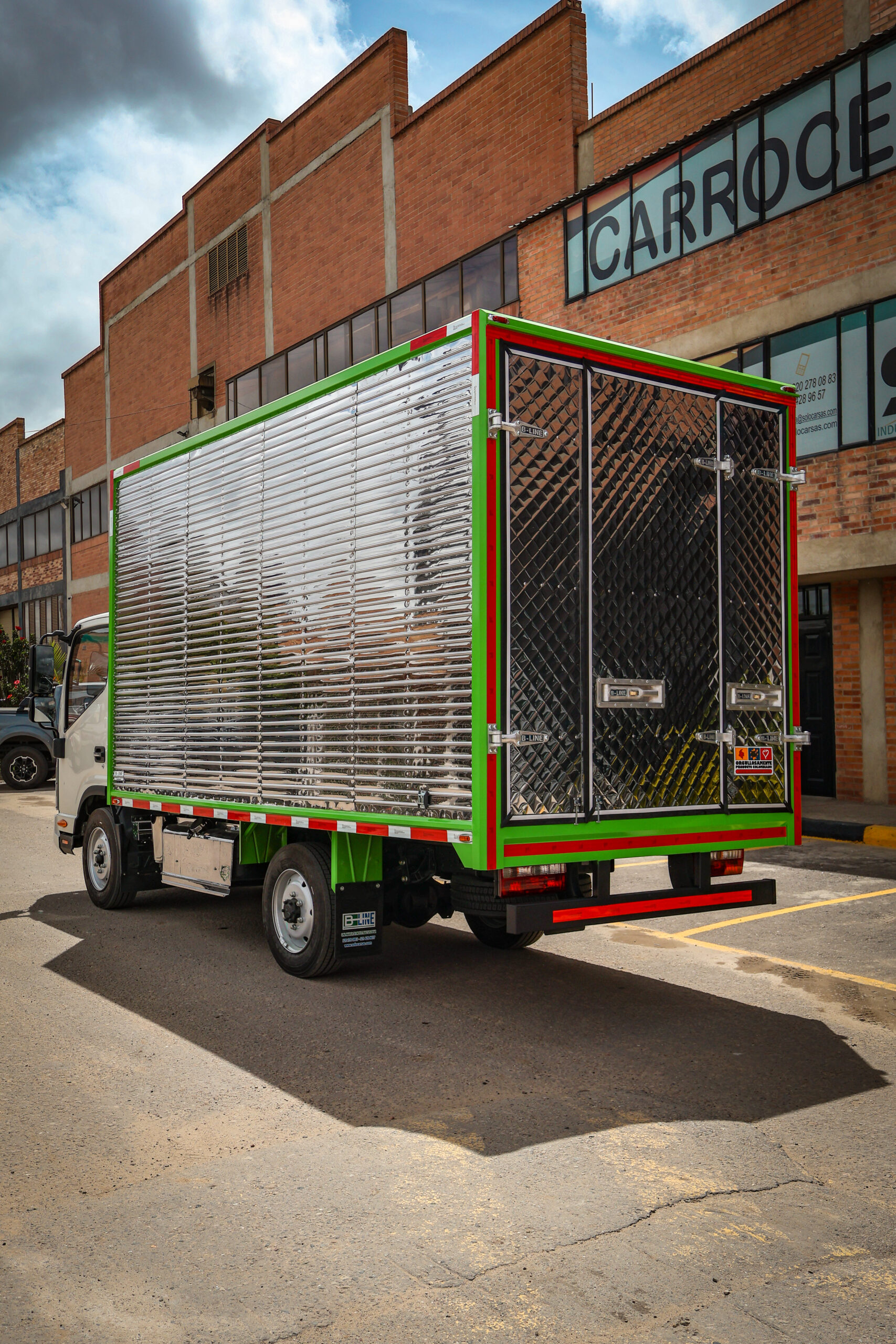 Furgón Carga Seca Troquelado - Image 8